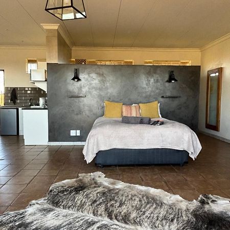 Dewdrop Farm Stay Ermelo Exterior photo