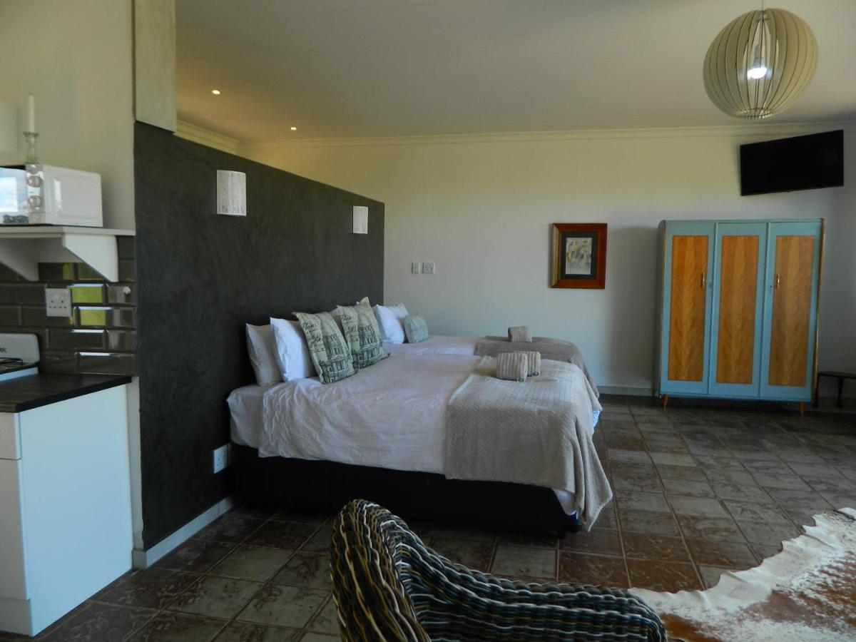 Dewdrop Farm Stay Ermelo Exterior photo