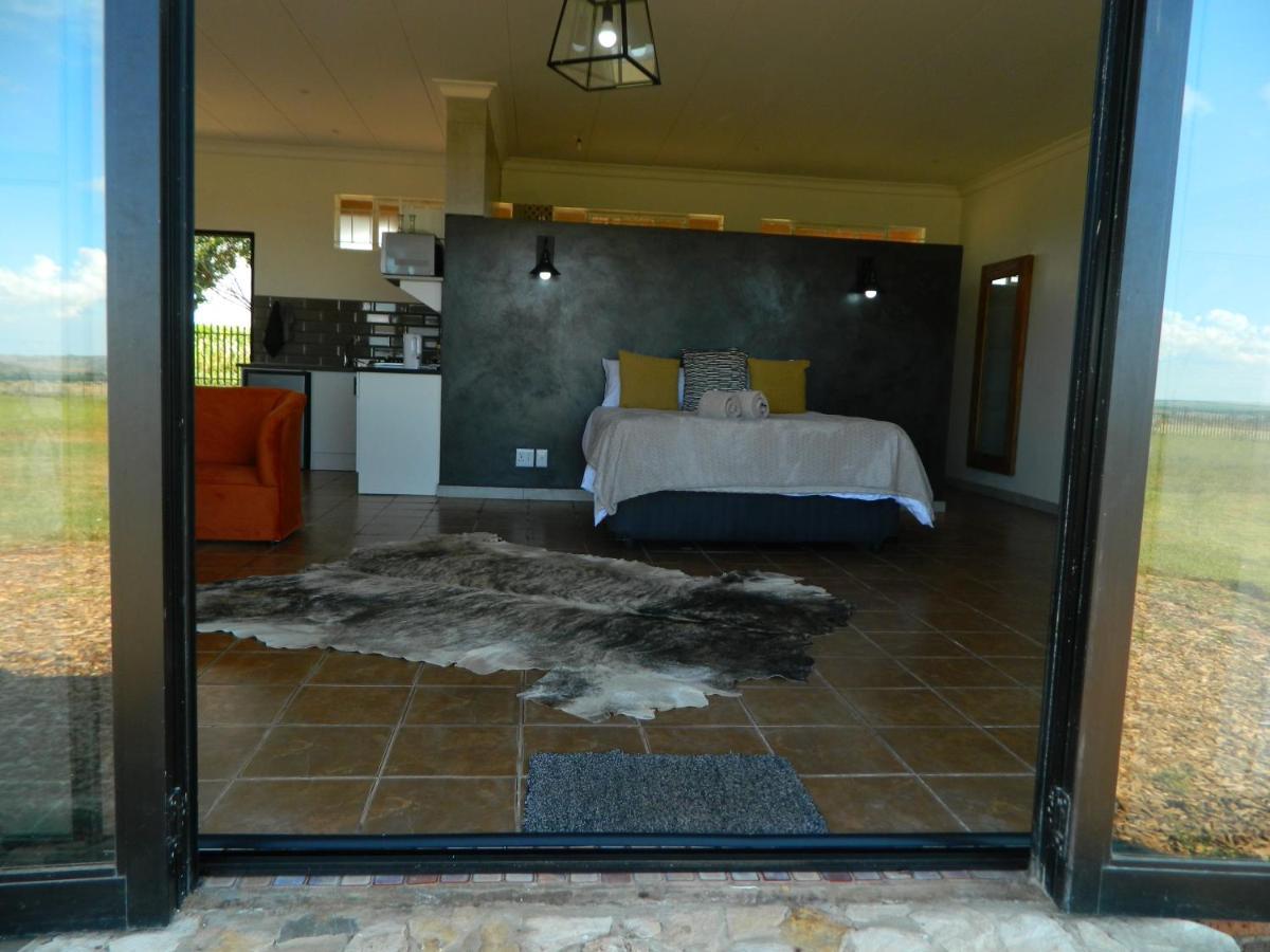 Dewdrop Farm Stay Ermelo Exterior photo